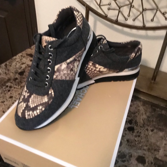 Michael kors sneakers - Picture 2 of 6